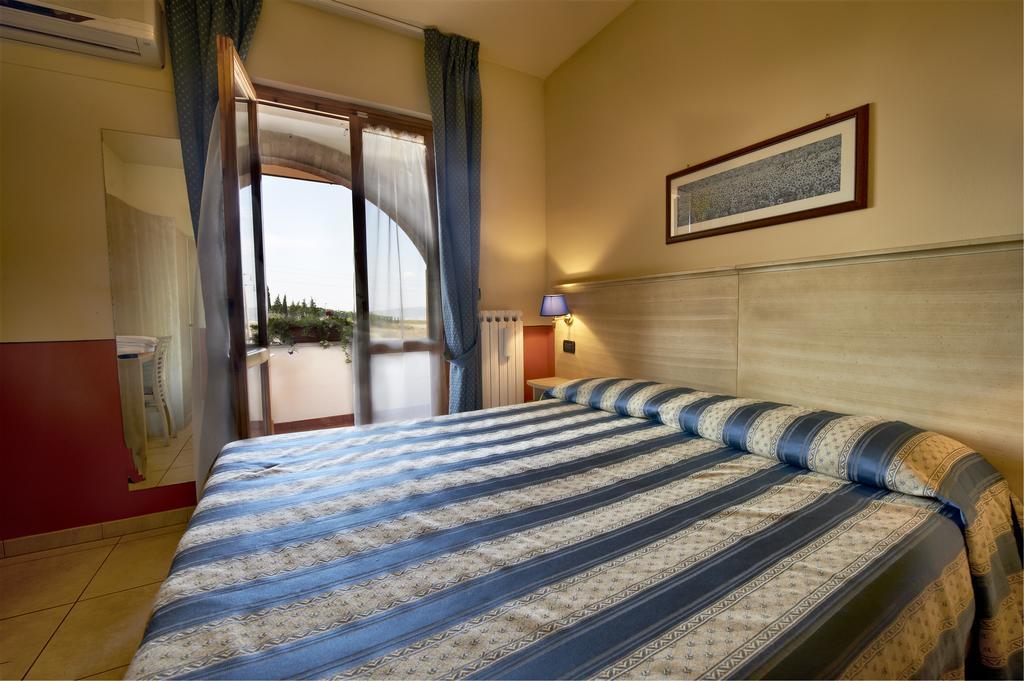 Locanda La Gozzetta Santa Luce Rum bild