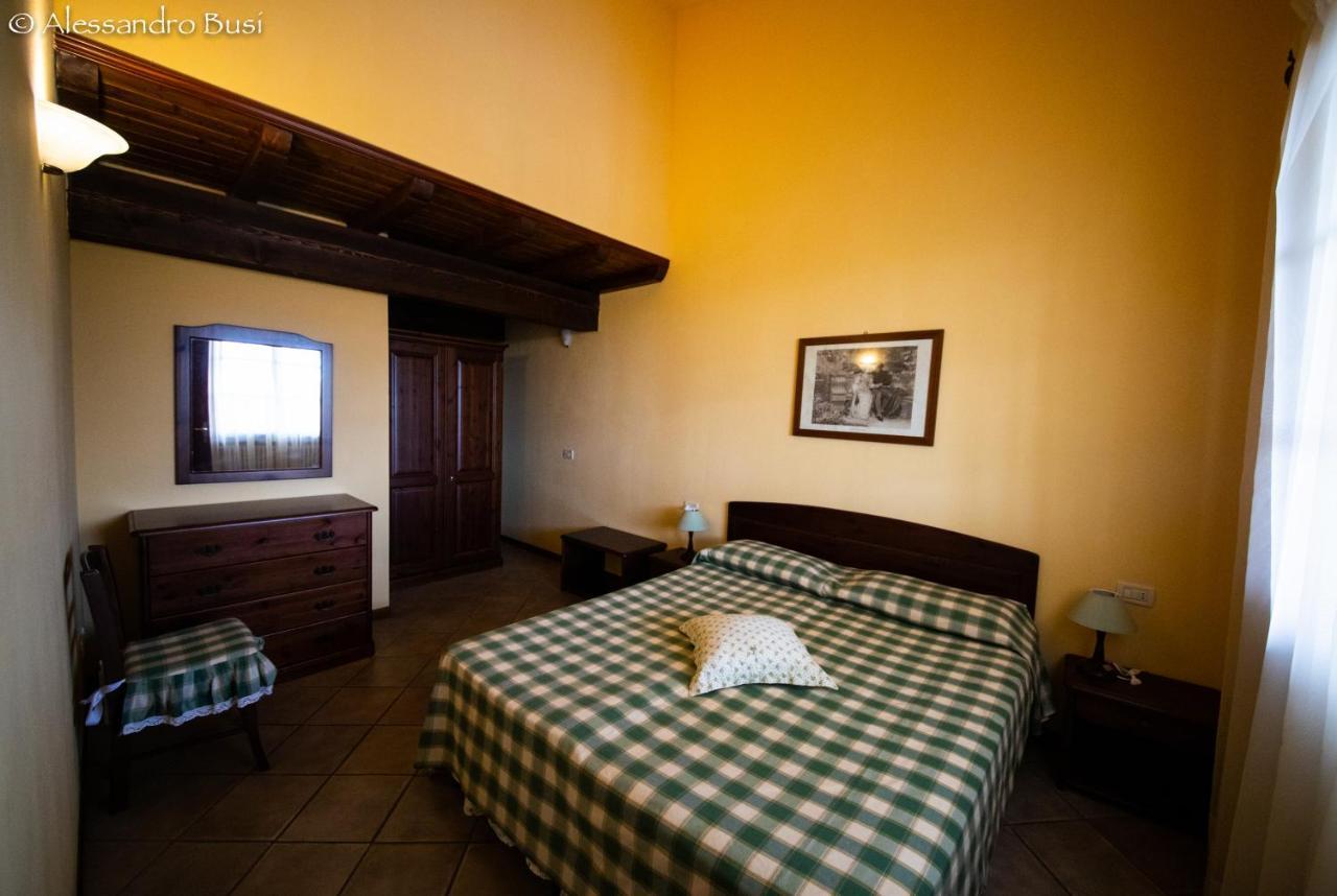 Locanda La Gozzetta Santa Luce Exteriör bild